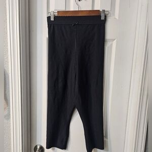 Marena Recovery Cropped Leggings